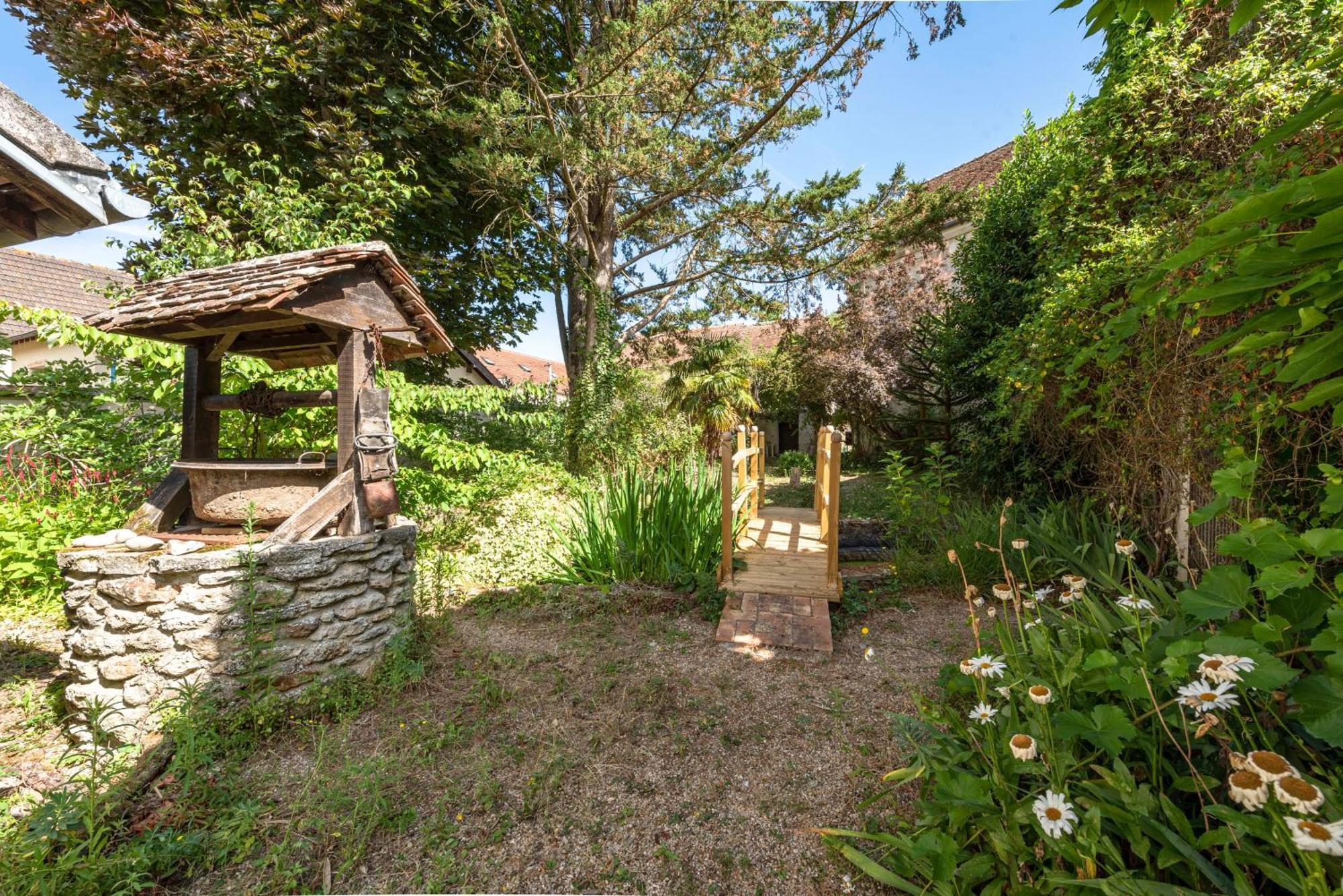 Au Grand Portail Isles-les-Villenoy